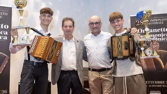 Filippo Zeppieri di Veroli e Michael Piccoli di Frosinone campioni del  mondo di organetto