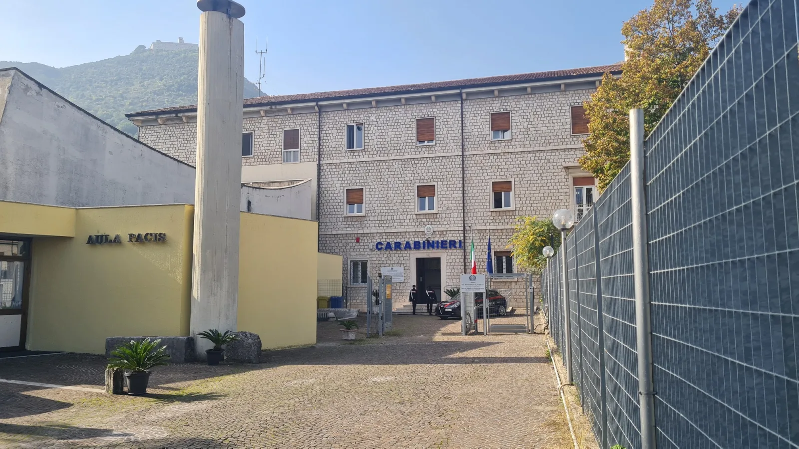 Cassino (FR) – Studentessa universitaria denuncia violenza sul bus, individuato un 40enne