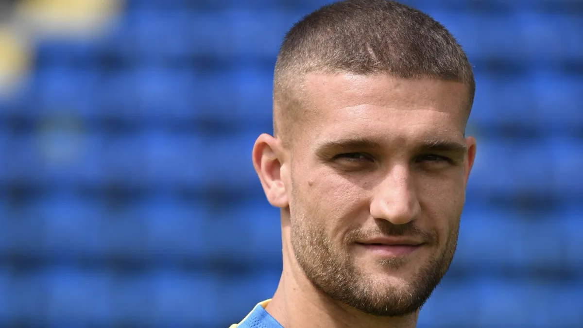 Frosinone-Lecce, Birligea firma la doppietta: “Un attaccante deve essere completo”