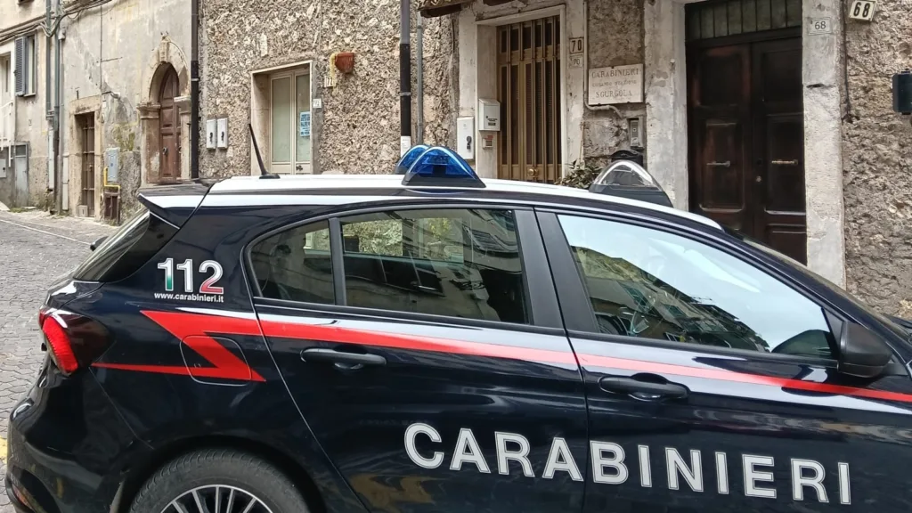 “Codice rosso”, 52enne evade dai domiciliari e viene scoperto dai Carabinieri: ora è in carcere