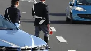 Anziana truffata, ladri fermati in A1