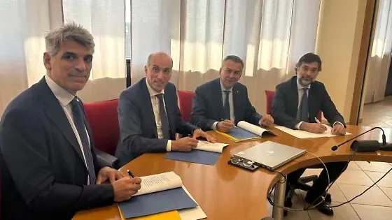 Sviluppo e sostenibilità: firmato l'accordo tra Acea Ato 5, Unicas e Unindustria