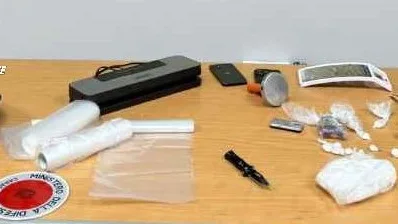 Cassino – Con oltre 250 grammi di cocaina ed hashish, arrestato un 46enne