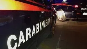 Una donna denunciata per porto abusivo di un pugnale