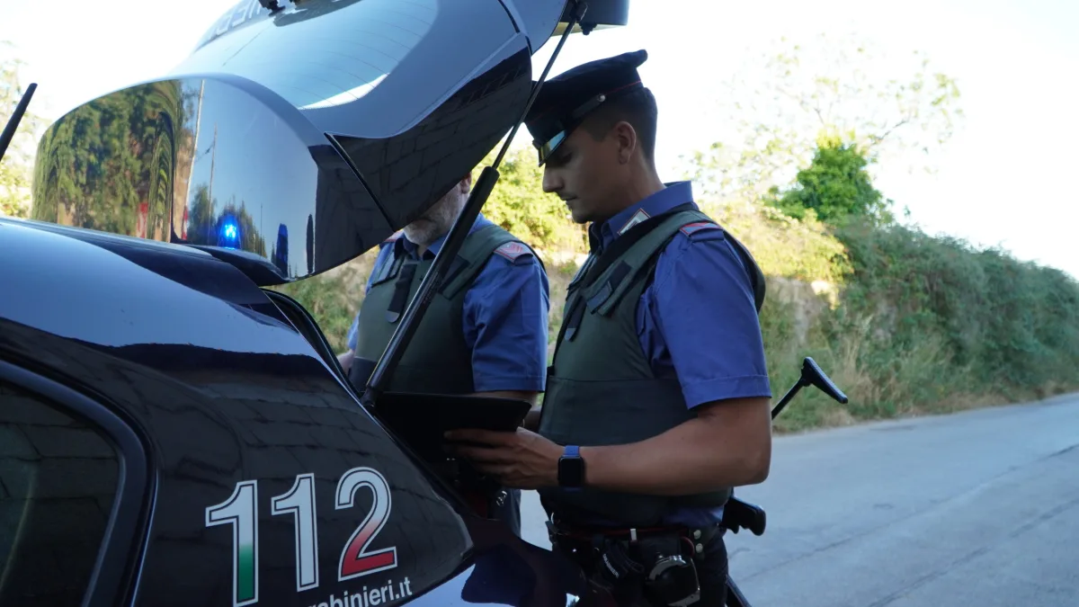 Blitz contro la camorra nel Napoletano: sgominato il clan Angelino, 34 arresti