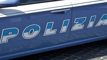 CASSINO – Controlli a tappeto della Polizia di Stato: due denunce per droga e armi, un deferimento per incidente stradale