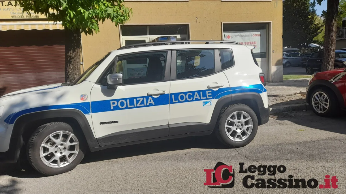Cassino, stangata al mercato del sabato: decine di multe per sosta selvaggia
