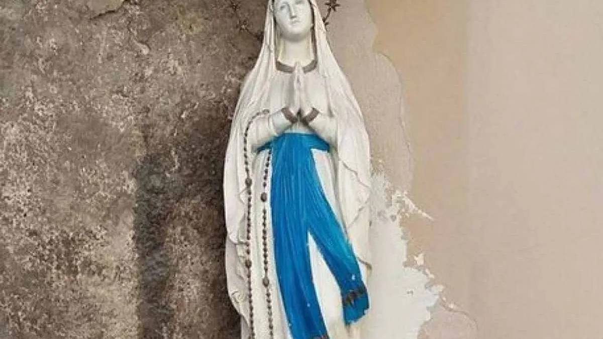 Evade dai domiciliari: già nota per aver commesso atti sacrileghi ai danni di statue sacre