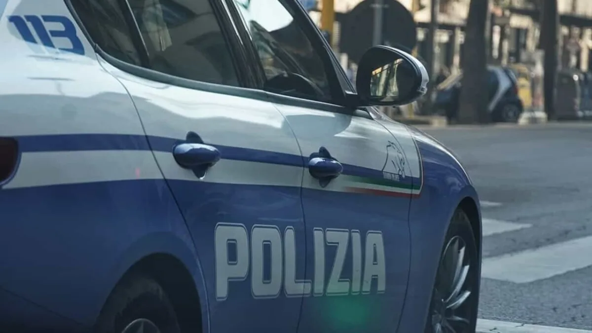 Frosinone, 53enne denunciato dalla Polizia: aveva un coltello multifunzione da 16 centimetri