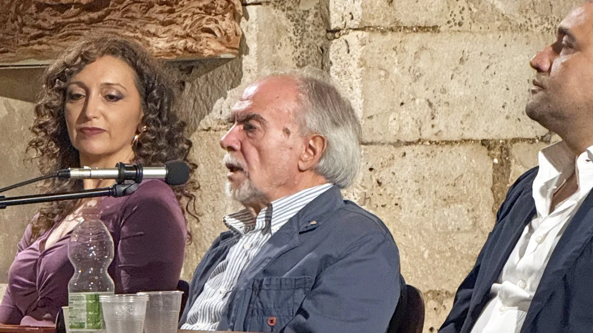 Giuliano di Roma – Ulisse, il mito e la storia: il professor Renzo Scaddessu affascina ed entusiasma la platea
