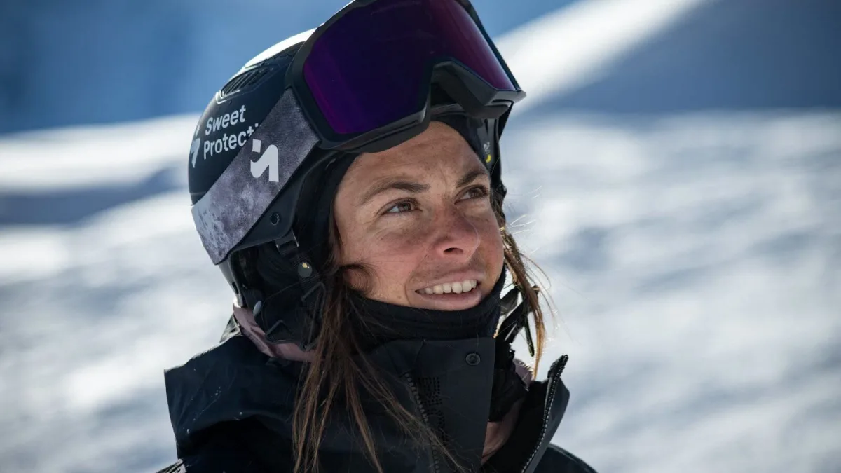 Argentina, freerider travolta da una valanga davanti al marito: Juliette Willmann muore a 29 anni